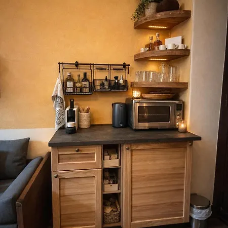 Apartamento Cozy Private For Couples & Solo Travelers *