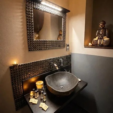 Cozy Private For Couples & Solo Travelers