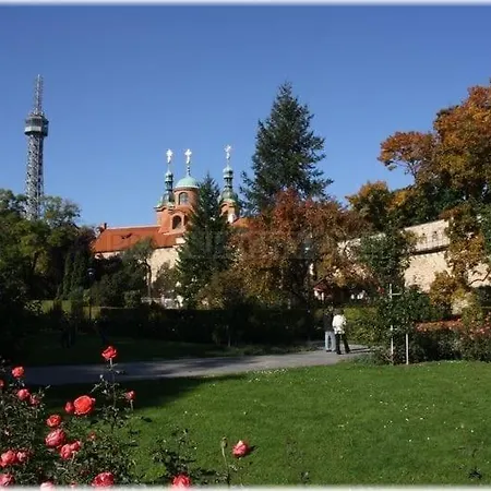 Apartamento Cozy Private For Couples & Solo Travelers Praga
