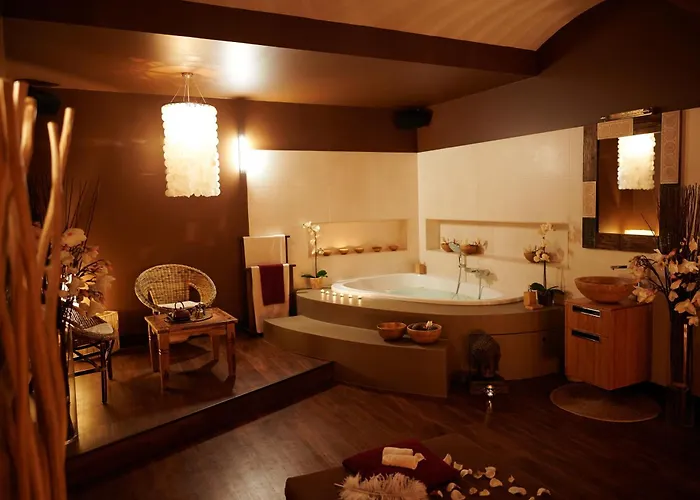 Cozy Private For Couples & Solo Travelers *