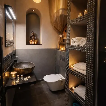 Cozy Private For Couples & Solo Travelers
